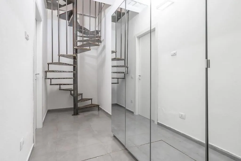 Ferienwohnung Loft Sui Navigli Mailand